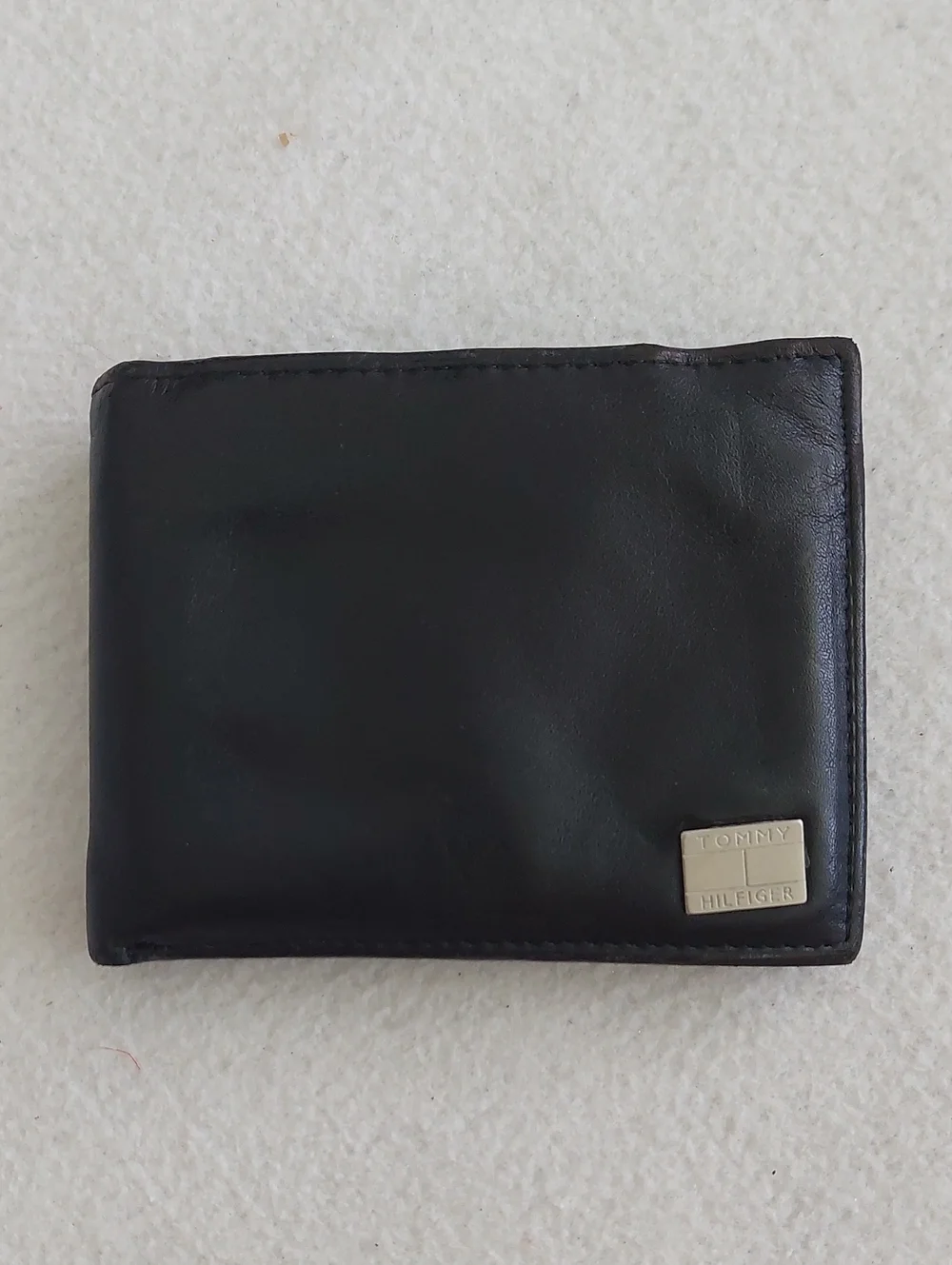 TOMMY HILFIGER Men's Passcase & Valet Wallet And ID Holder